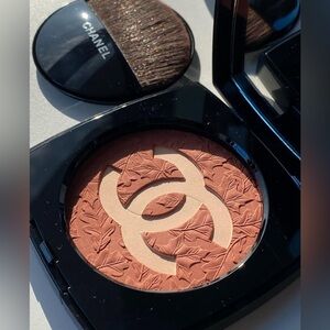 CHANEL BEIGE AT CORAIL AT BLUSH LIMITED EDITION